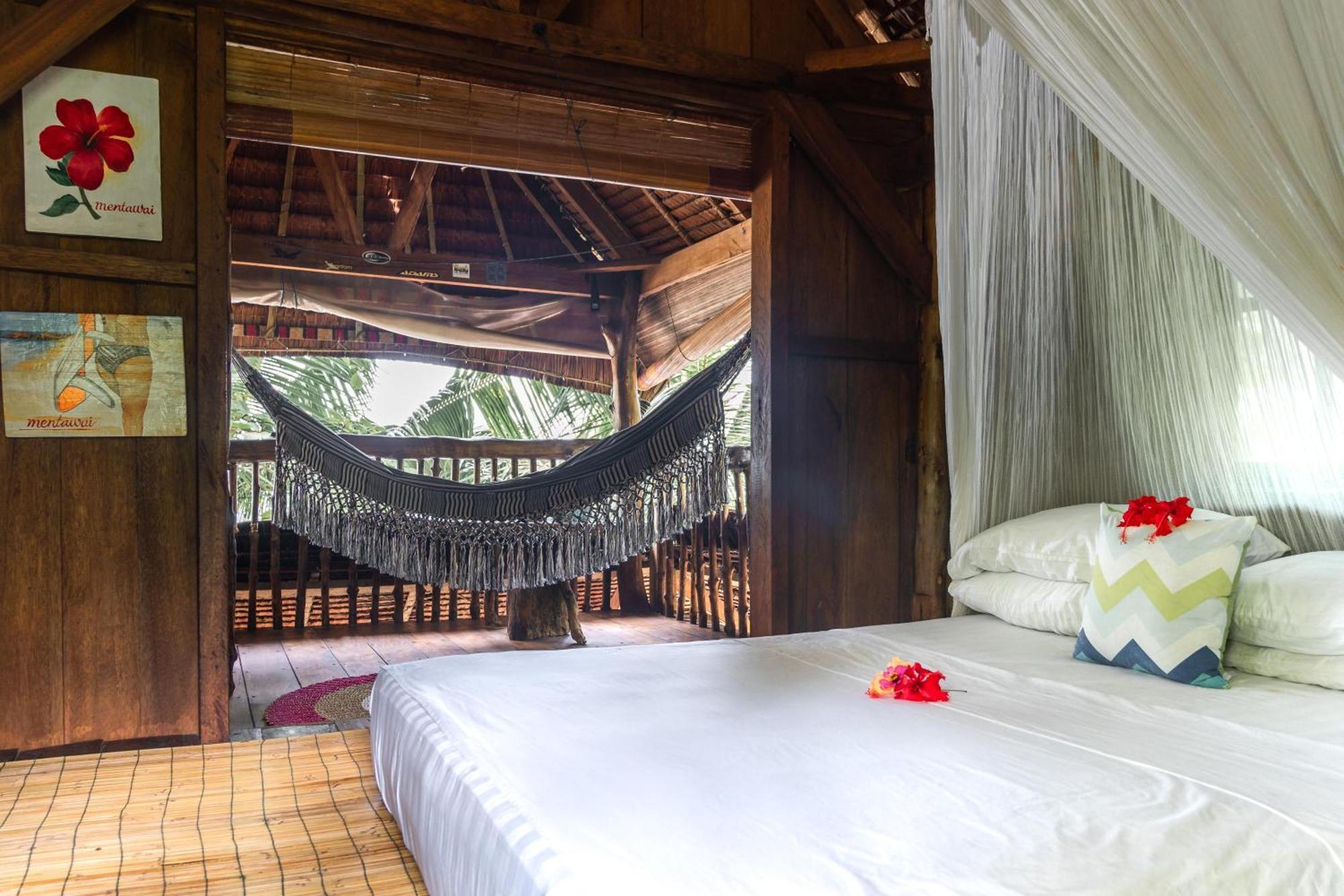 Mentawai Surf Camp Hotel Muarasiberut Екстериор снимка